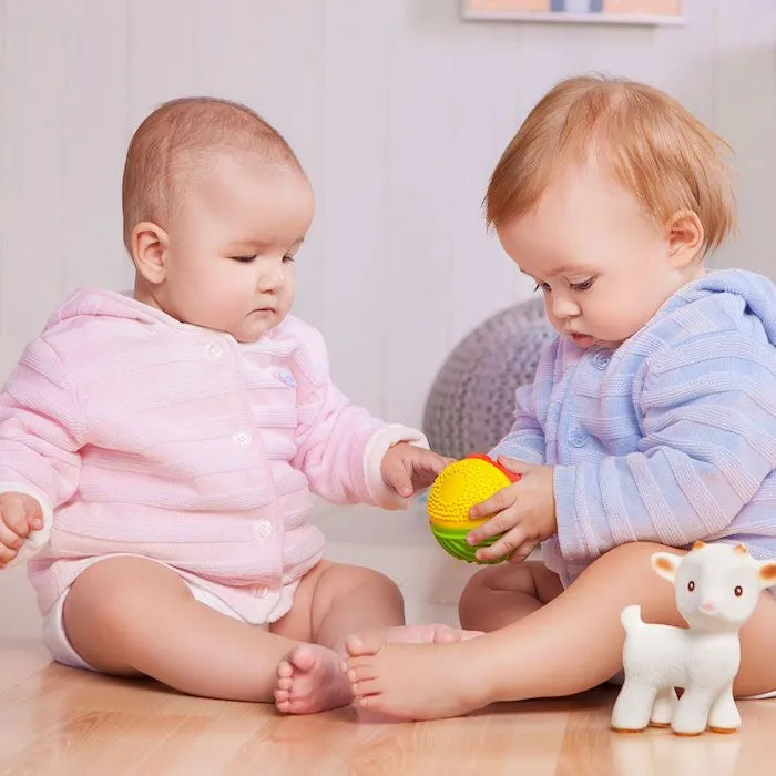 Caaocho Rainbow Sensory Ball - Small