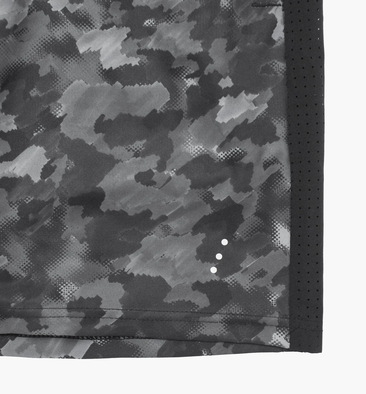 Type 2 Tech Short (17") Black Camo