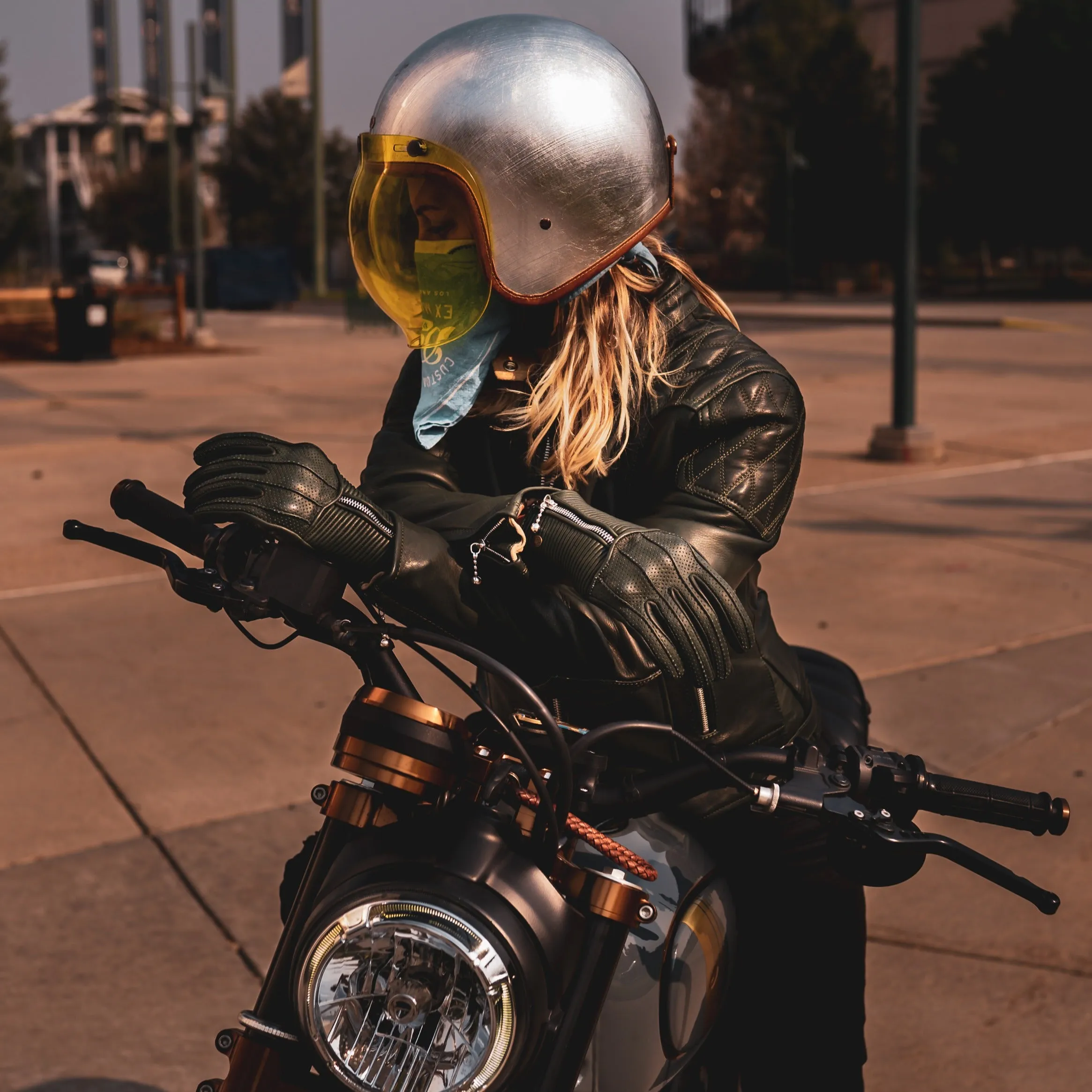 Womens '76 Cafe Racer Jacket